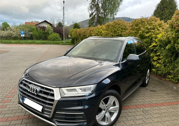 Audi Q5 cena 132800 przebieg: 98787, rok produkcji 2019 z Miłosław małe 436